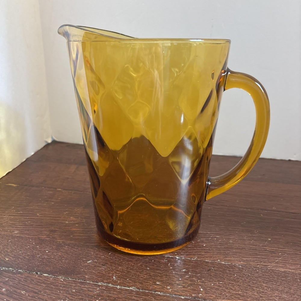 Vintage HAZEL ATLAS Depression Glass (ATC36) Diamond Optic PITCHER Amber‎ Gold